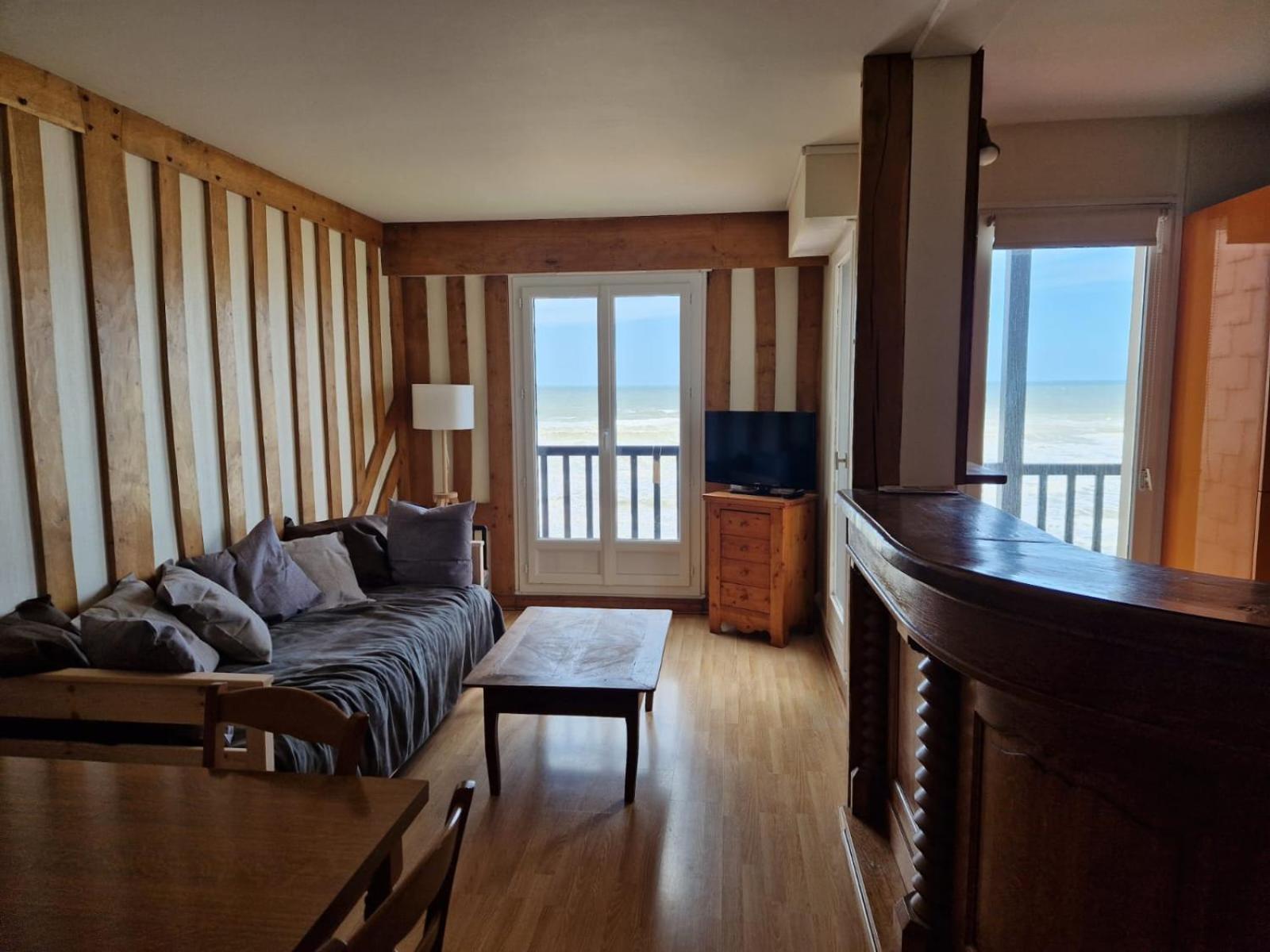 Appartement Vue Mer Cabourg Esterno foto